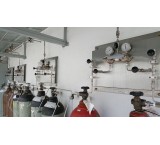 Implementation of piping and tubing of medical and laboratory gas lines