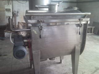 Blender machine (powder mixer)