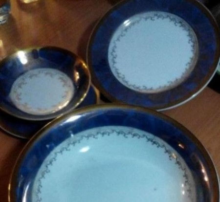 Kit 152 piece dish, antique blue, Royal