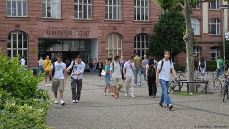 قابل توجه دانش آموزان و دانشجویان علاقه‌مند به تحصیل در دانشگاه های معتبر آلمان