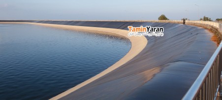 Agricultural pool geomembrane insulation