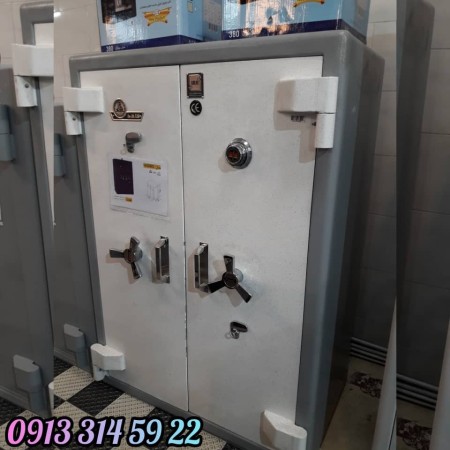 Sale of bank safes in Isfahan