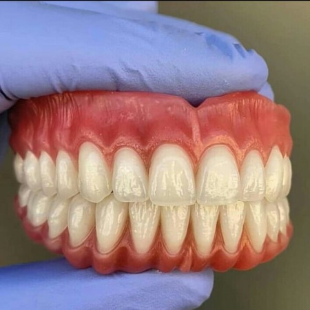 دندانسازی طاها