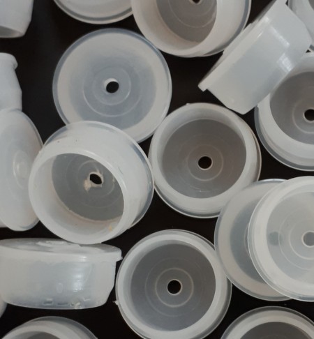 Sale of plastic lids for easy spill control bottles, 500 pcs