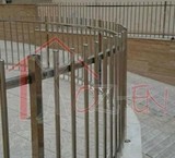 Fence, stainless steel and aluminum
