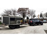 Off-road caravan, off-road camper