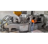 Sale of plastic injection machine 200 tons or 400 grams plc