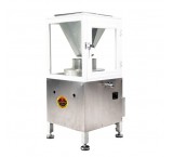 ارده گیری سنتی با سنگ مهریز یزد