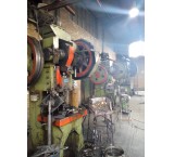 خدمات پرسکاری و قالبسازی