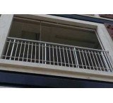 نرده بالکن استیل