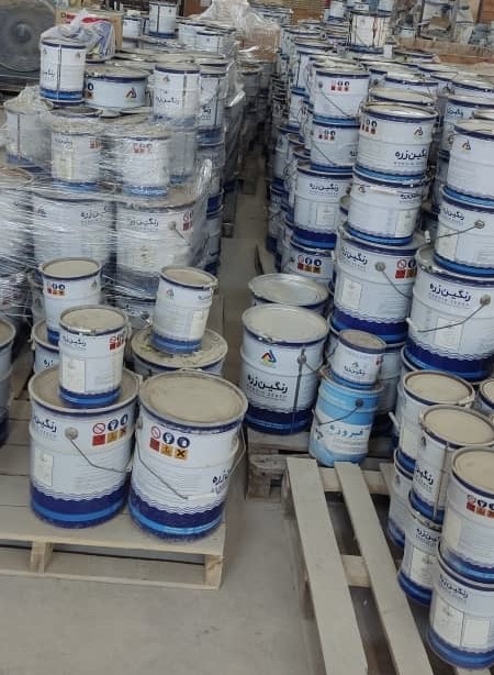 خریدار رنگ های تاریخ گذشته و ضایعاتی