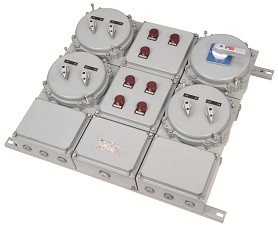 طراحی و ساخت انواع تابلوهای صنعتی