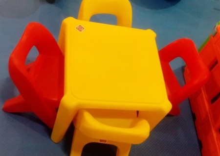 Desk and chair child star