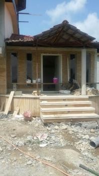 Participation in the construction of the villa