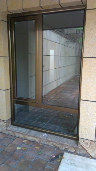 فروش درب و پنجره آلومینیومی آویژه نما