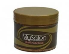 پوستی صاف و شفاف با اسکراپ طلا مای سالن