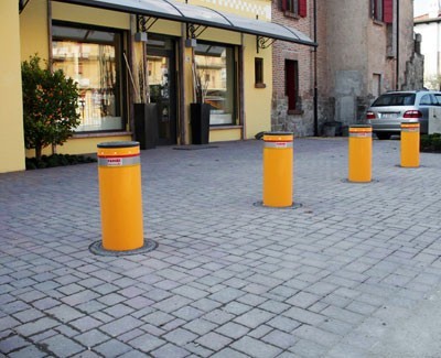 Sale - installation and service of parking jack, automatic door, electric shutter, automatic barrier ...