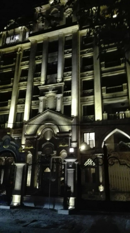 365 متر نیاوران لوکس و بی نظیر