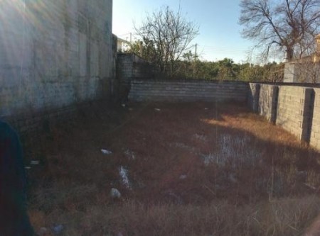 زمین سرخرود چاکسر