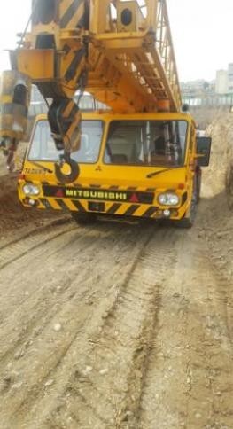 جرثقیل گلستان 09122610093