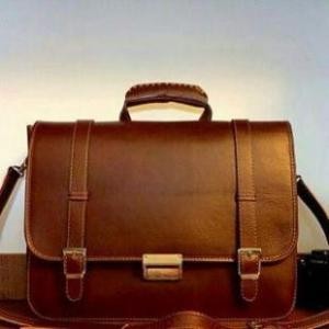 Shop leather goods Macao