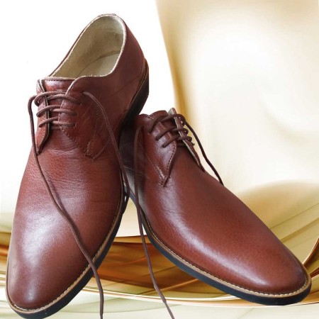 Shoes, men's leather, in all sizes
