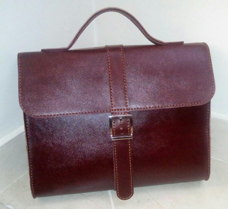 مرکز اموزشی وکار افرینی کیف وکفش چرم دست دوز