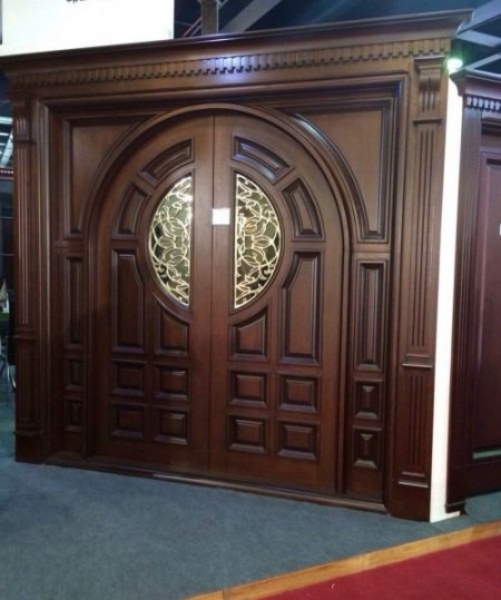 درب و پنجره چوبی آویژه نما