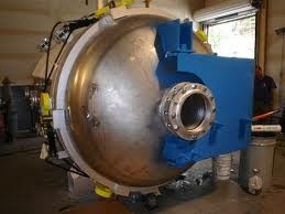 طراحی و ساخت Vacuum Chamberمخزن وکیوم