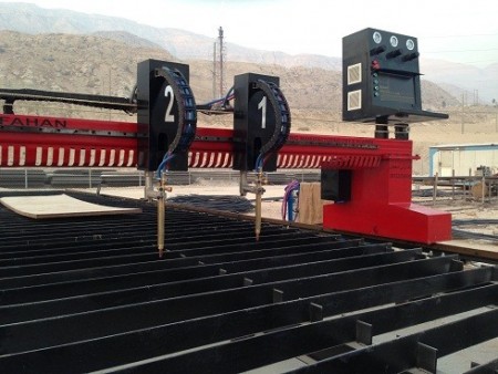 دستگاه برش CNC