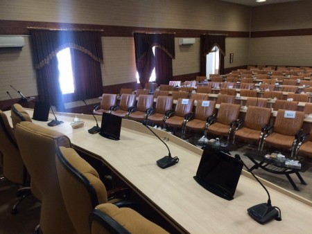 Monitor delicate and fold conference table