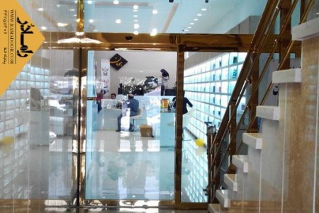 درب اتوماتیک شیشه ای رامادر