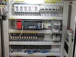 انجام پروژه های برق صنعتی،اتوماسیون صنعتی و PLC و HMI