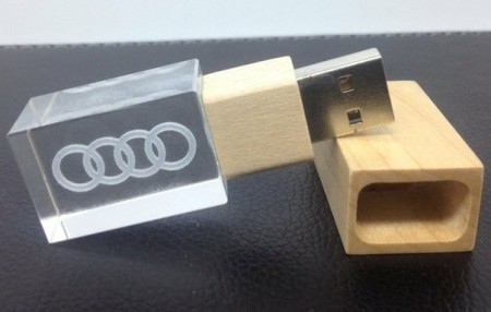 فلش مموری کریستال چوبی