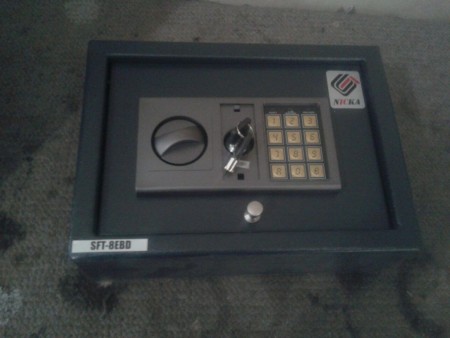 فروش وخدمات انواع گاوصندوق ایرانی وخارجی