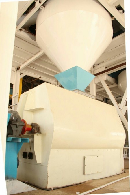 خوراک دام و طیور و آبزیان