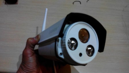 پکیج وایر لس (بیسیم) با 4 دوربین ای پی با لنز 3 مگاپیکسل که( دوربین میتوان اضافه کرد ).دیجیتال .بدون ...