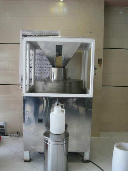 فروش انواع دستگاههای روغن گیری،ارده،و ملحقات جانبی آن