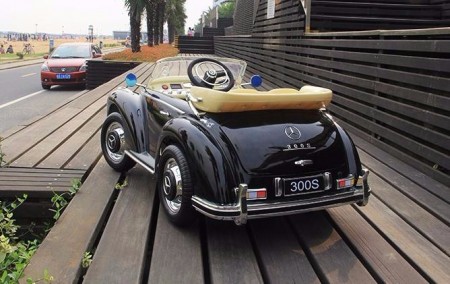 Car rechargeable Mercedes-Benz classic 300S