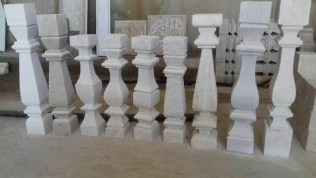 نرده سنگی (صراحی)