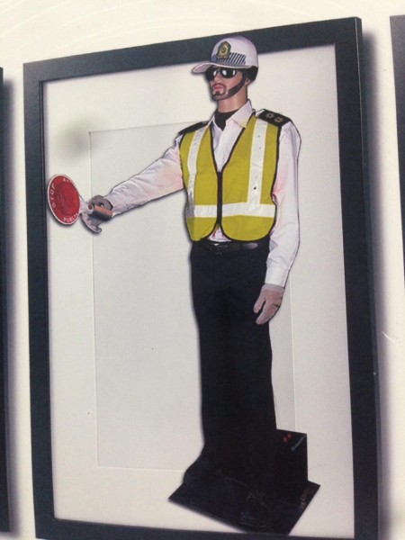 آدمک پرچم زن(روبوتاپ) در شیراز