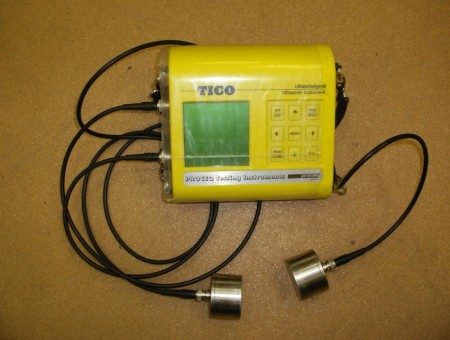 Device for the ultrasonic testing of concrete پروسک (Proceq), Switzerland