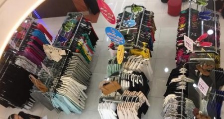 فروش عمده پوشاک