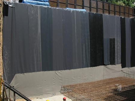 Insulation and sealing of construction pits, subway tunnels