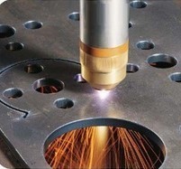 خدمات برش واترجت، خدمات برش لیزر، خدمات برش پلاسما CNC، خدمات وایرکات و سوپردریل، خدمات فرز CNC