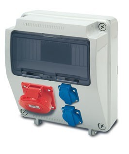 تجهیزات برق صنعتی ضد آب و ضد گرد و غبار فاماتل اسپانیا