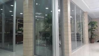 پارتیشن اداری الوند: MDF , آلومینیومی