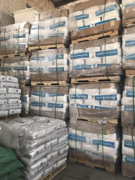 اسیدها مواد شیمیایی