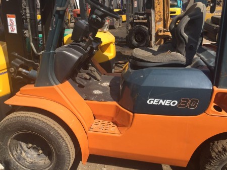 لیفتراک تویوتا 3تن دوگانه سوز مدل 7اف