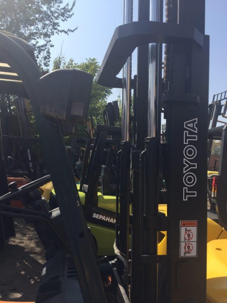 لیفتراک تویوتا 3تن دوگانه سوز مدل 7اف